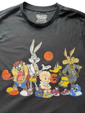 Looney Tunes Basketball Graphic Tee Black Retro Cartoon T-Shirt Bugs Bunny S/M